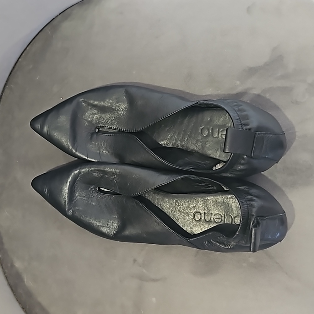 Bueno flats